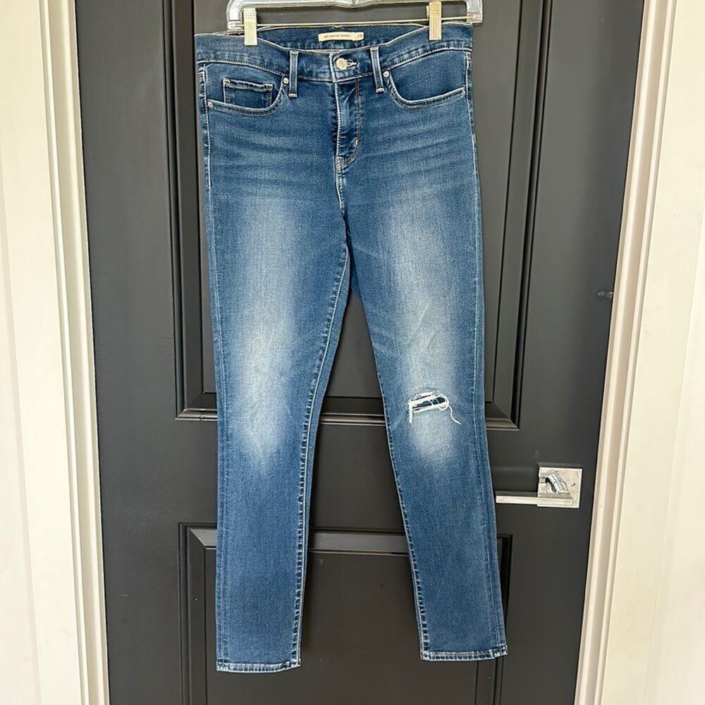 Levi's - 311 Shaping Skinny Jeans Size 28 Dark Wash Stretchy Denim - Picture 3 of 9